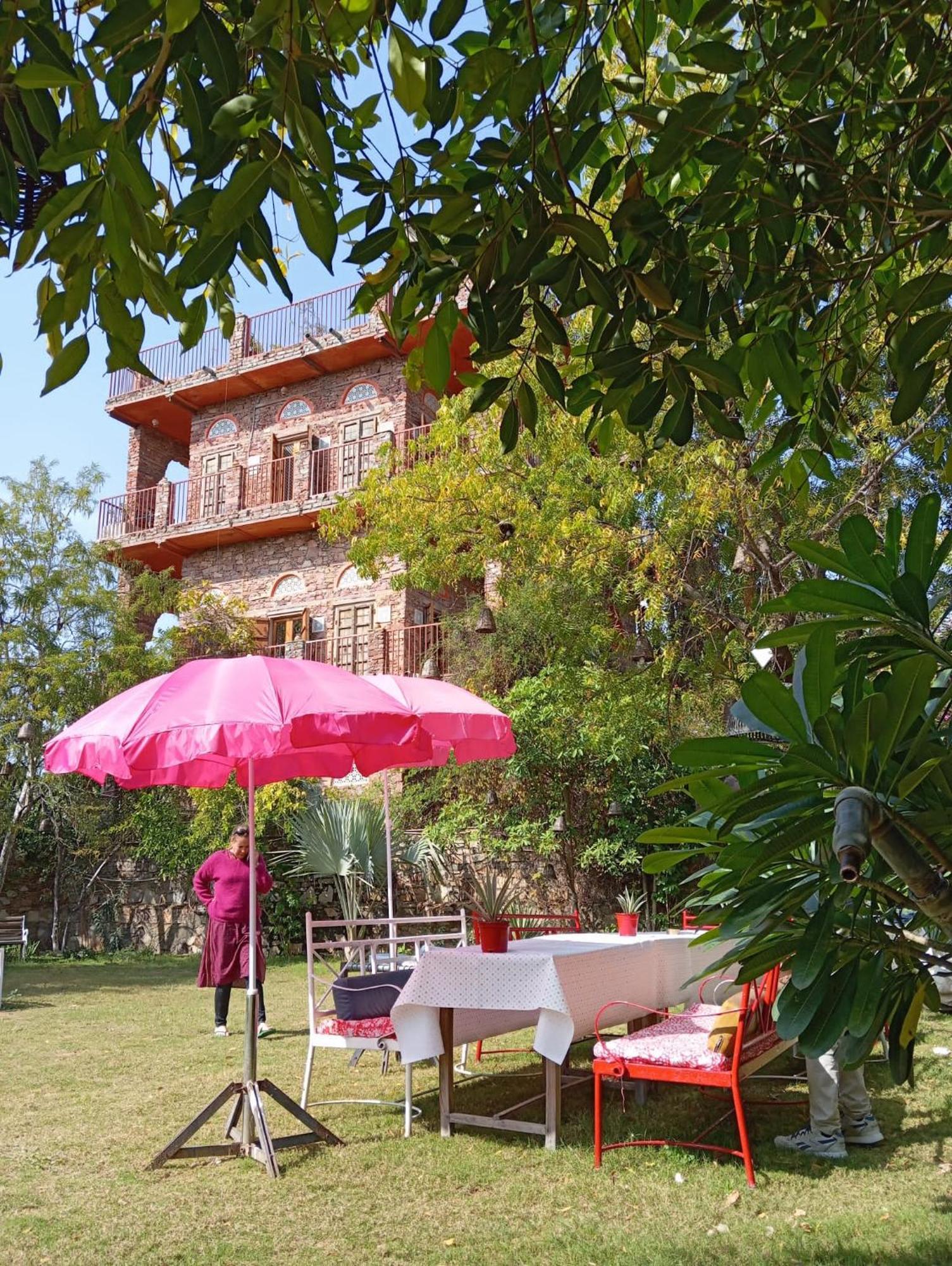 The Secret Garden Bed & Breakfast Pushkar Dış mekan fotoğraf